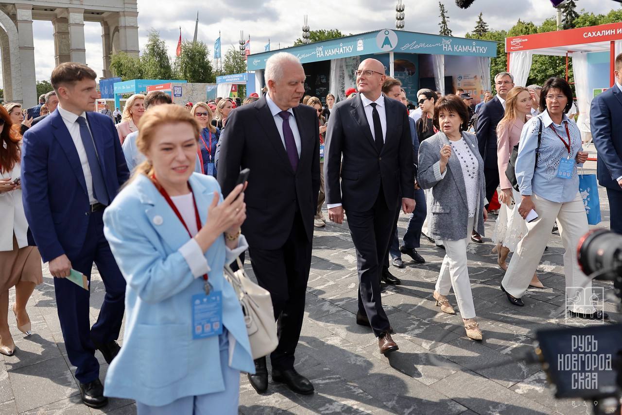 А. Дронов рассказал о стенде региона на форуме «Путешествуй!».
