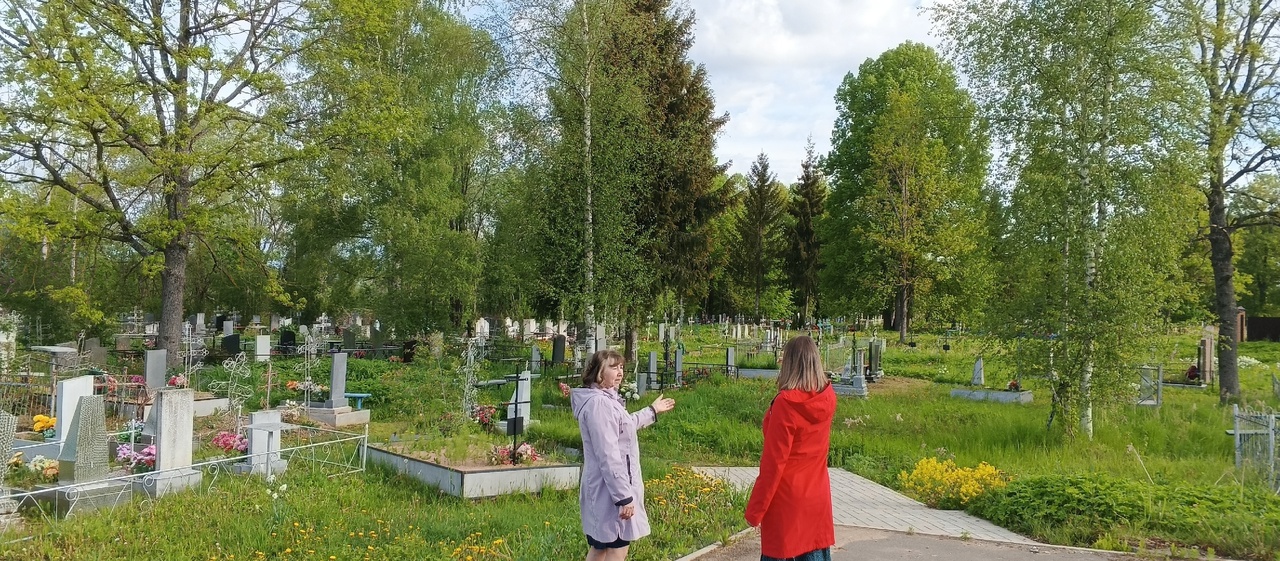 Обследование гражданских кладбищ находящихся на территории поселения.